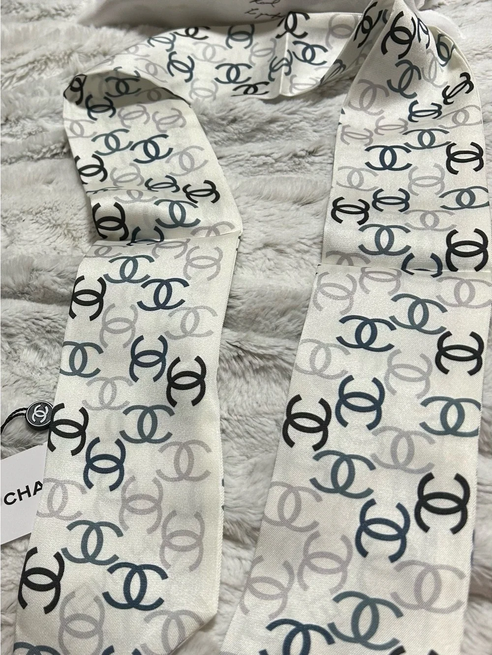 Double C white with grey and black logo, Stunning!